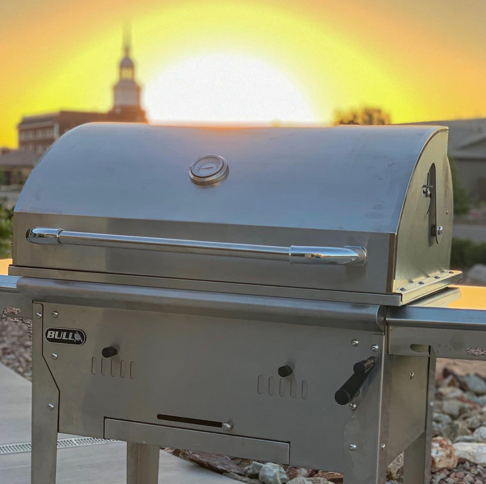 Bull BBQ Bison Charcoal with Cart sun