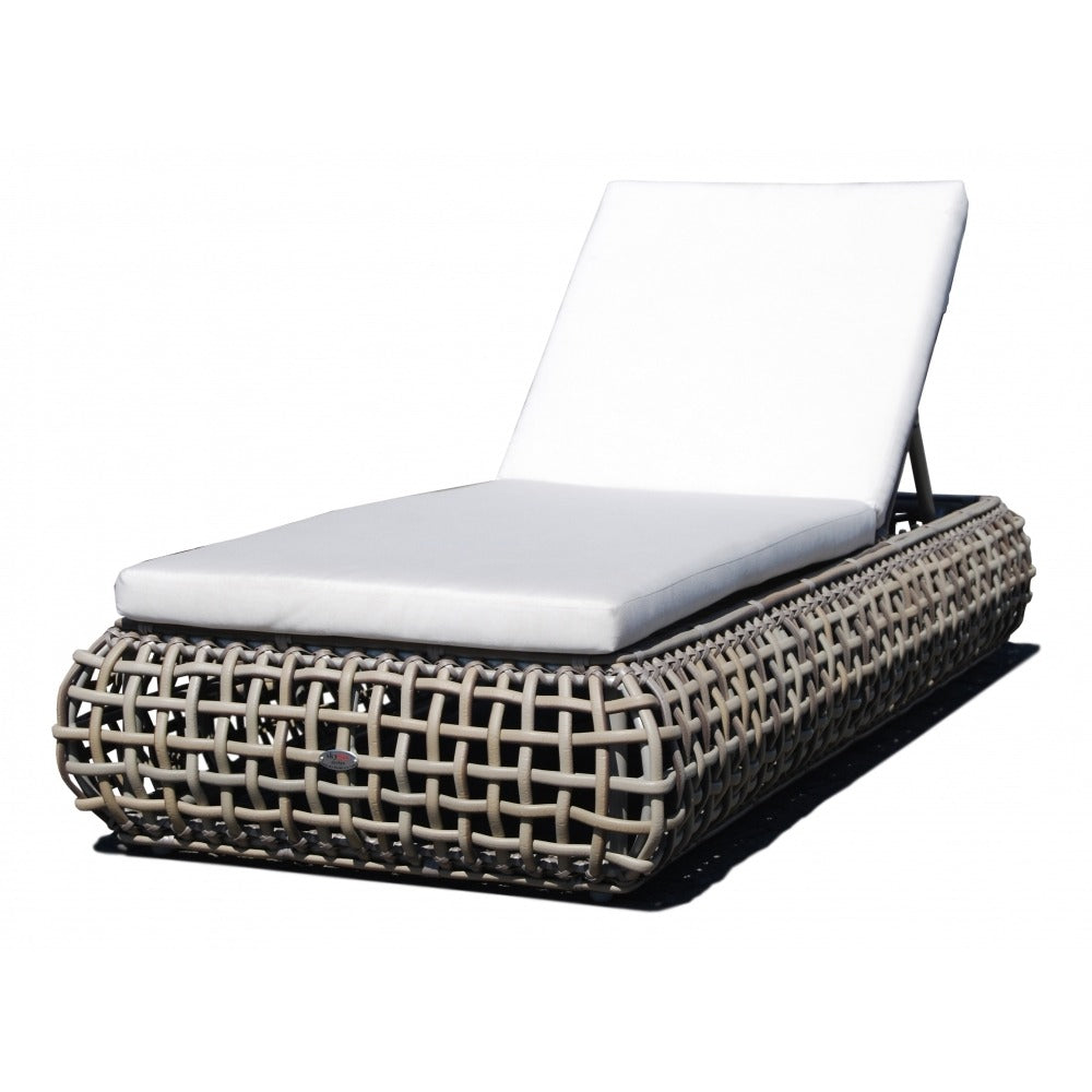 Skyline Design Dynasty Lounger