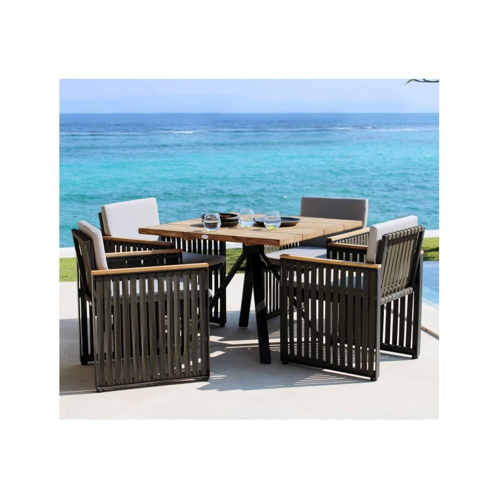 Horizon and Alaska 4 Seat Dining Set seaside