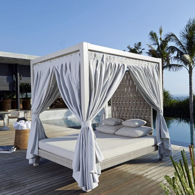 Skyline design Strips Four Poster Outdoor Luxury Daybed